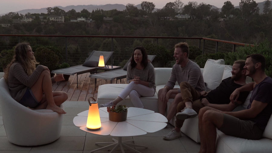 "Uma": LED-Laterne mit Bluetooth-Lautsprecher (Foto: Pablo Designs)