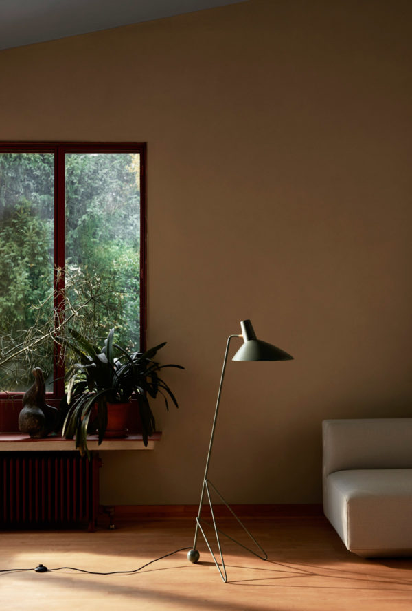 Designklassiker aus Dänemark: "Tripod HM8" von AndTradition